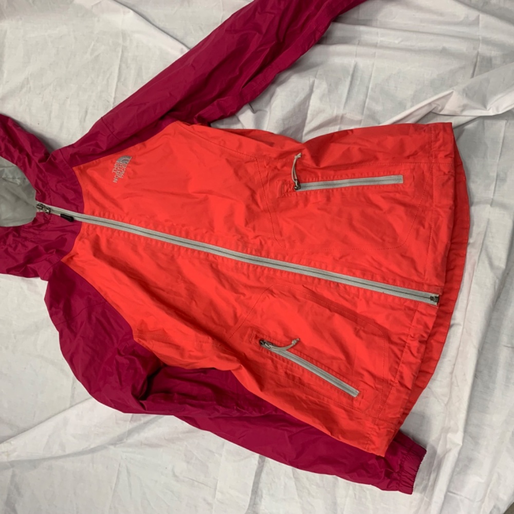 The Northface jacket - Picture 2 of 4